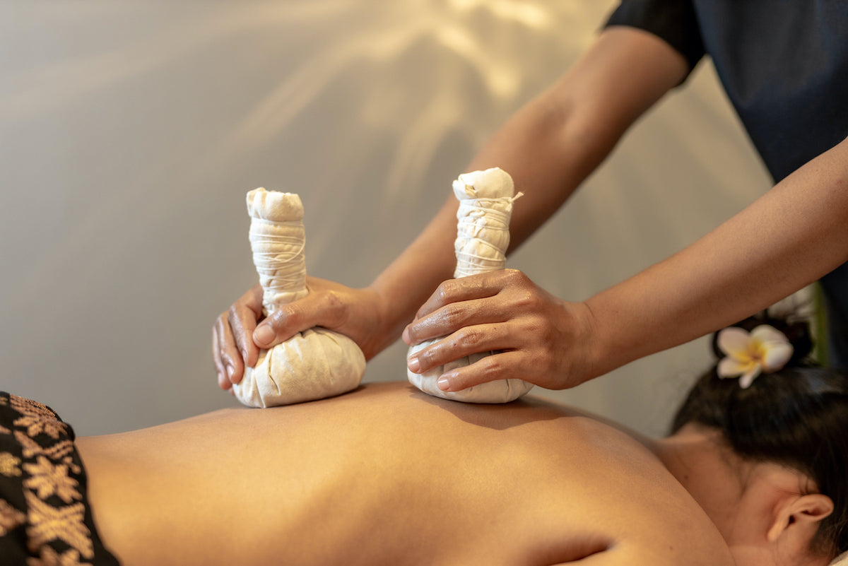 Signature Herbal Ball Hertiage Massage