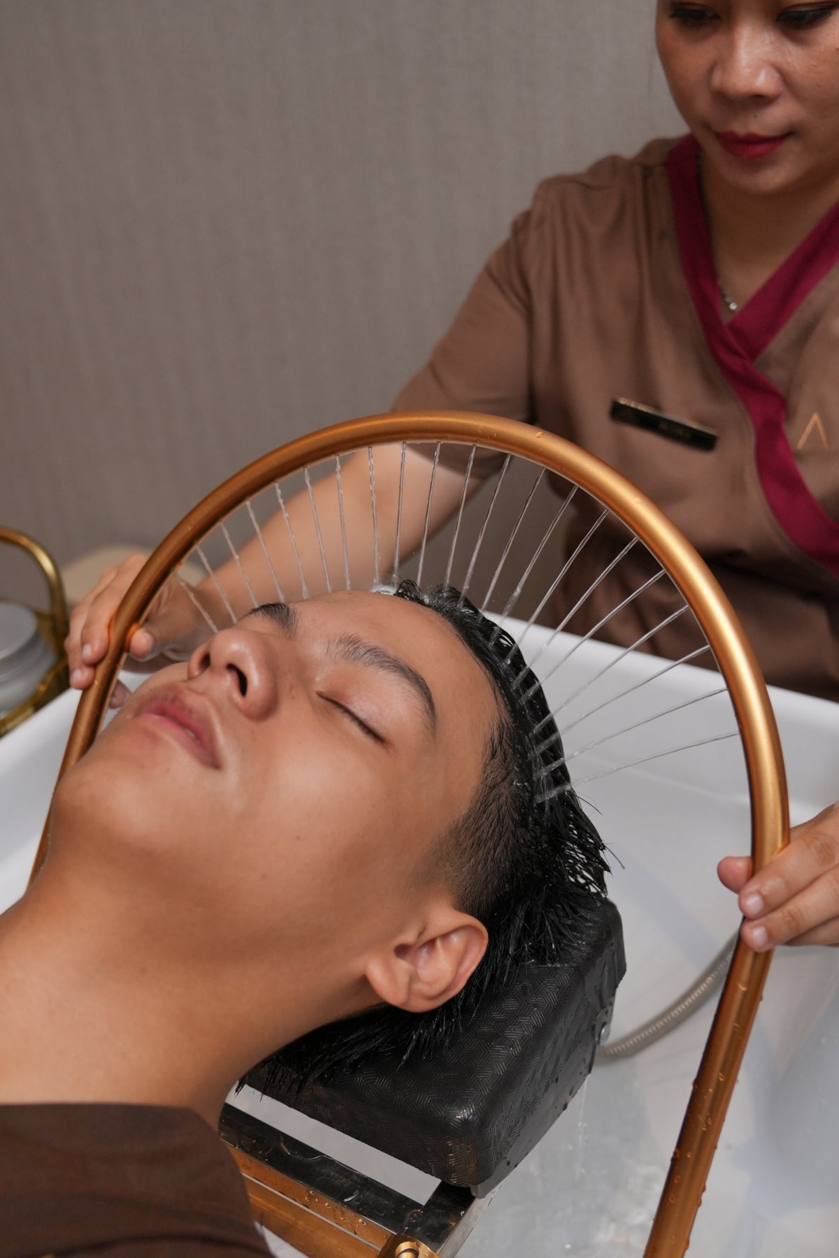 Signature Head Spa